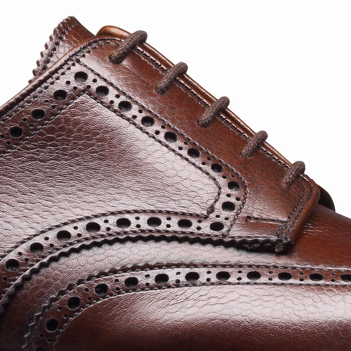 Balanced Style Slim Shape Pembroke Dark Brown Scotch Grain