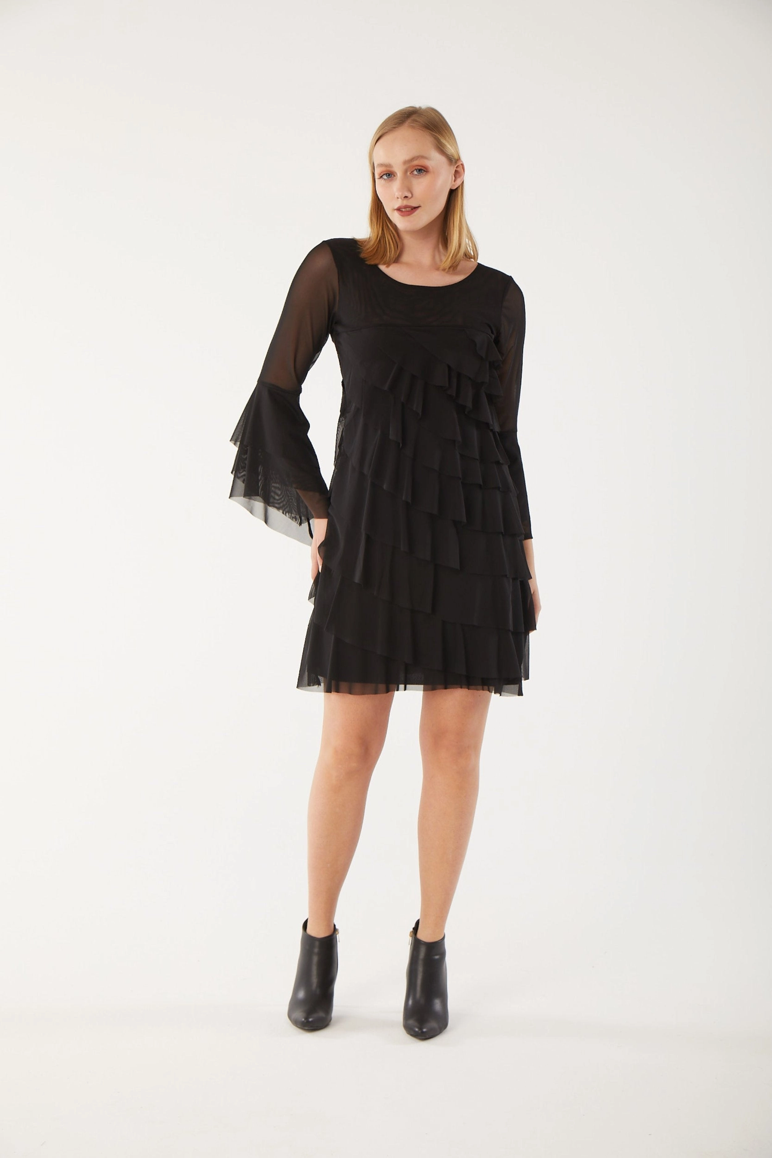 Merengue Dress Outfit Combo