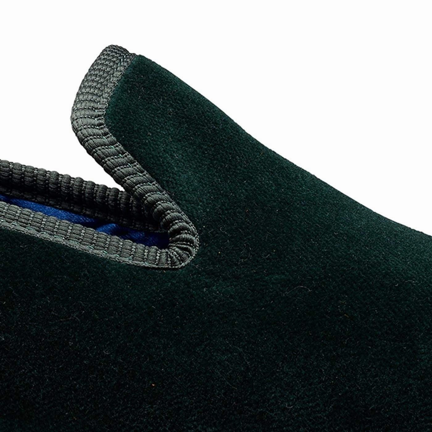 Plain Albert Green Velvet Easygoing Comfort Airflow Optimized Design