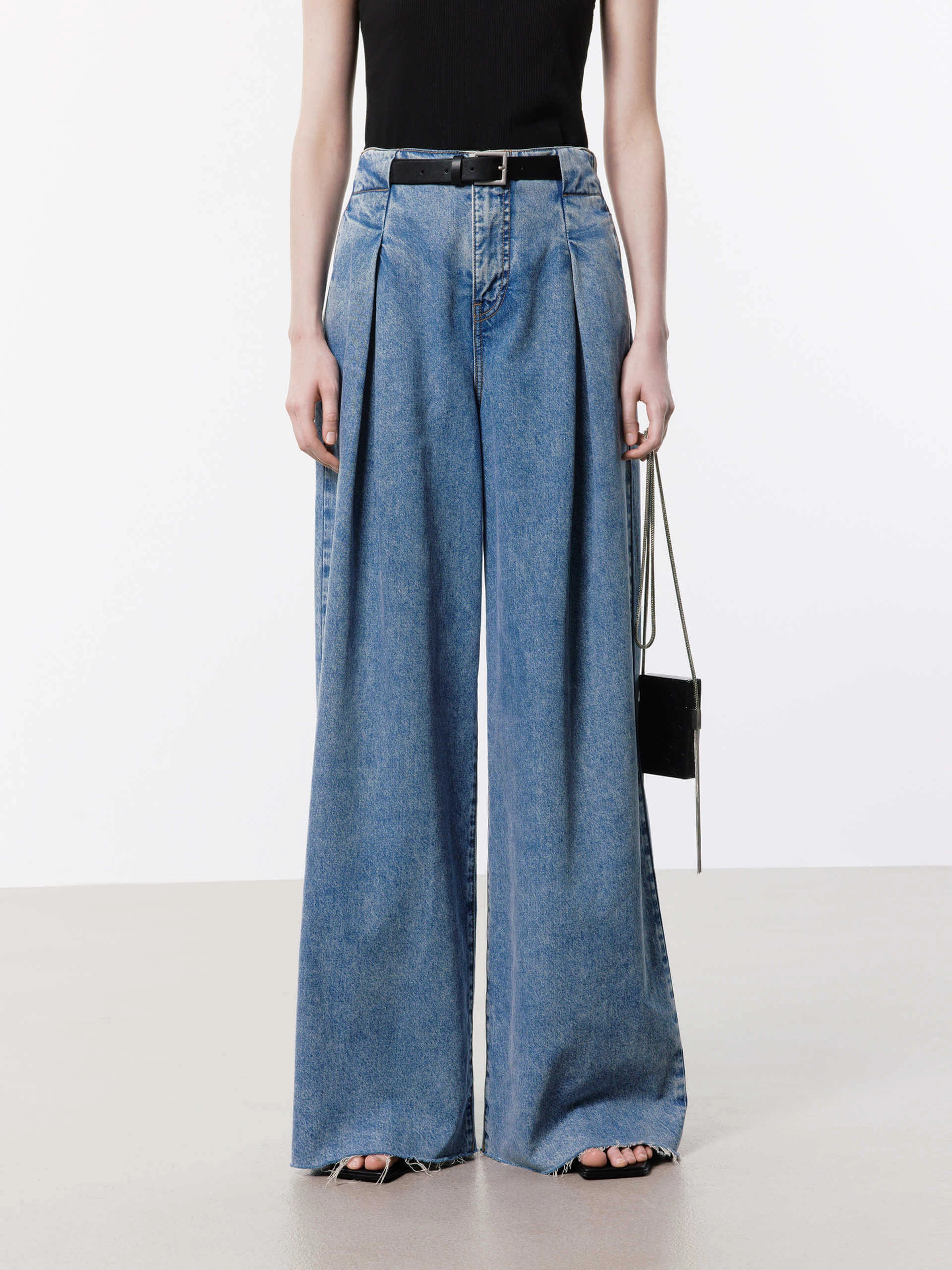 Streetwear Fan Night Out Pleated Wide Leg Jeans