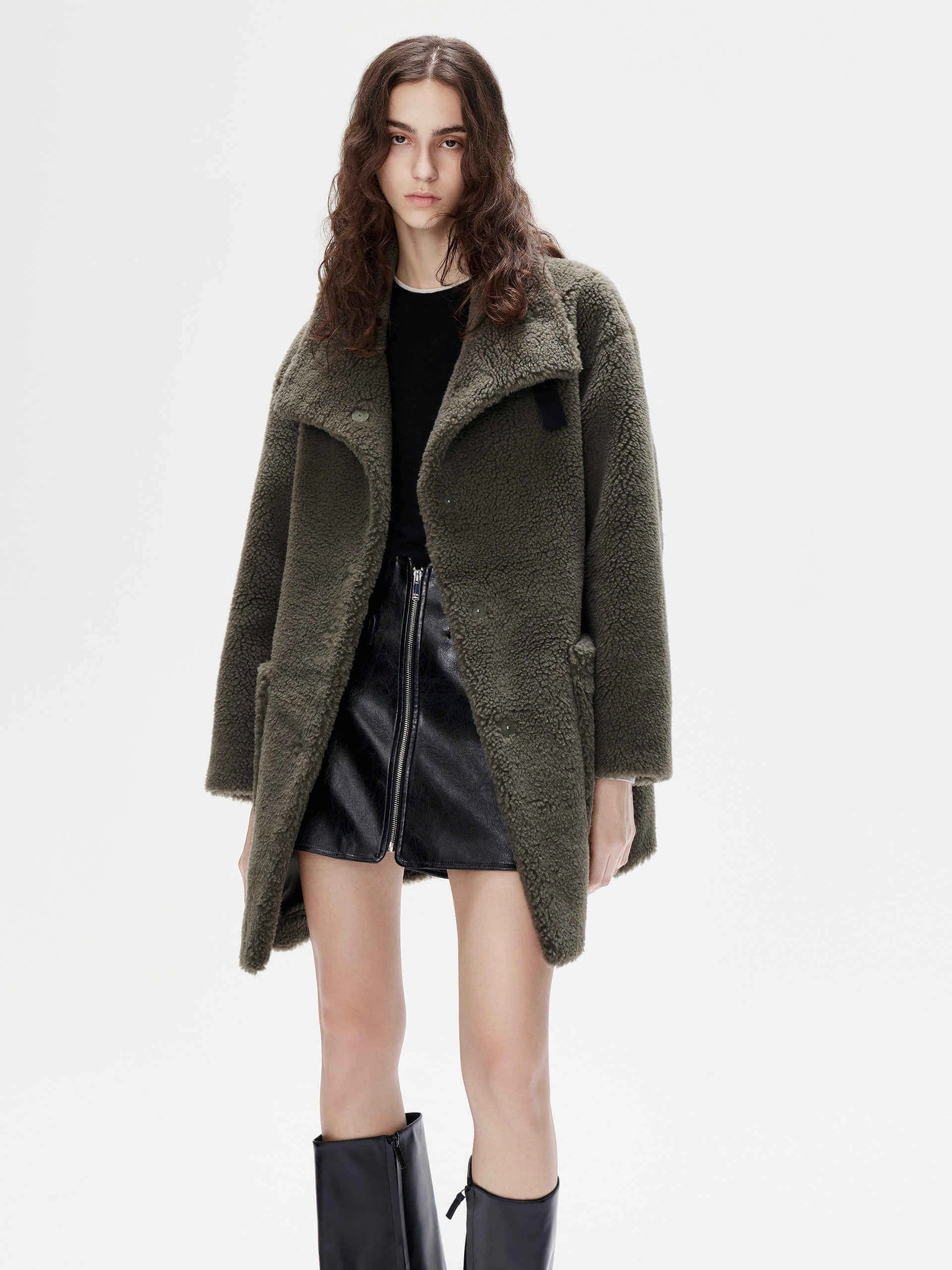 AdjustableDrawstring Stretch Waistband Design Pocket Detailed Teddy Coat