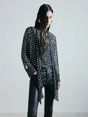 Rolled Hem Finish SweatWicking Fabric Polka Dot Silk Shirt