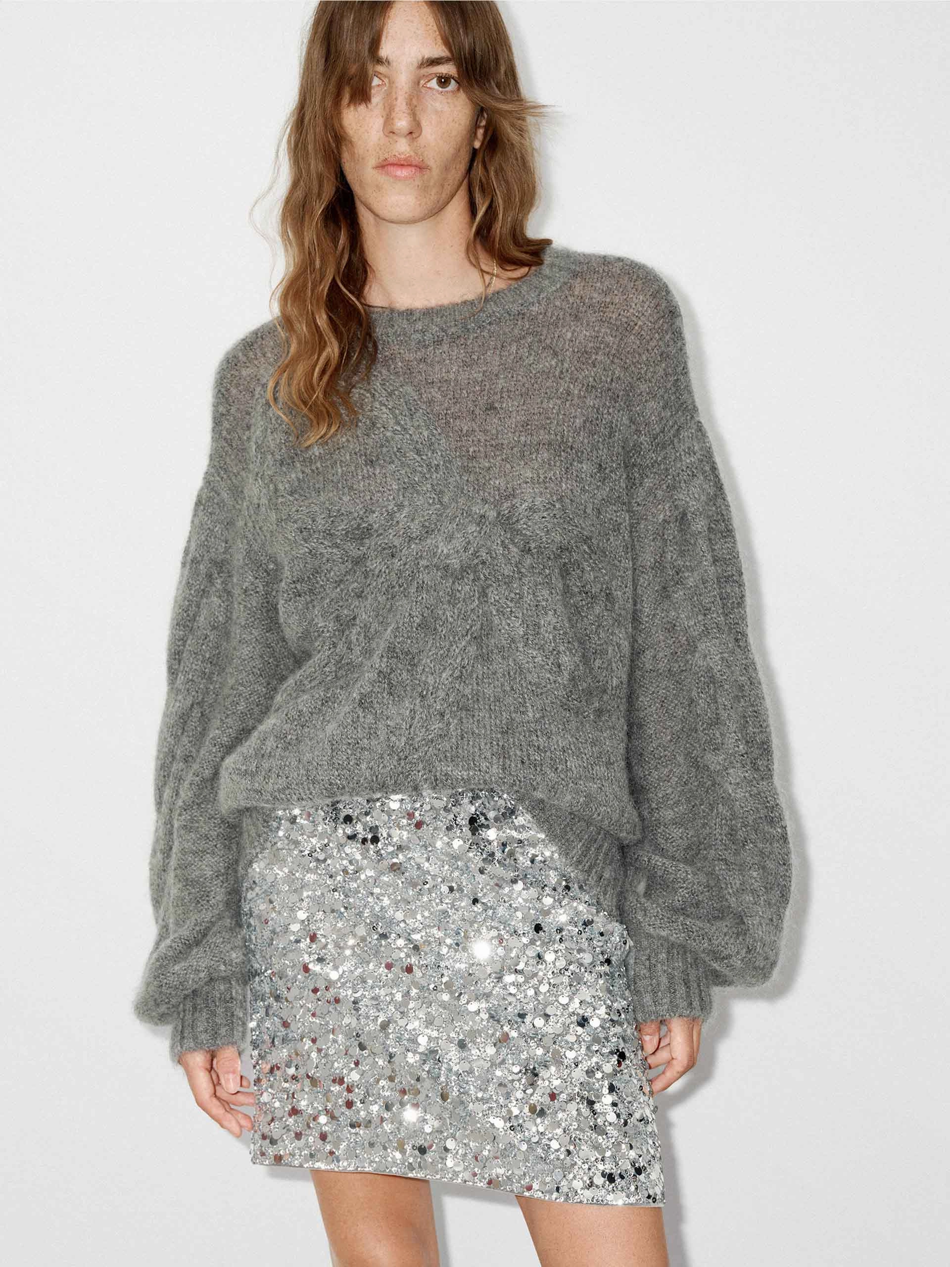 Front Bow Loose Sweater Modern Silhouette ResilientStretch