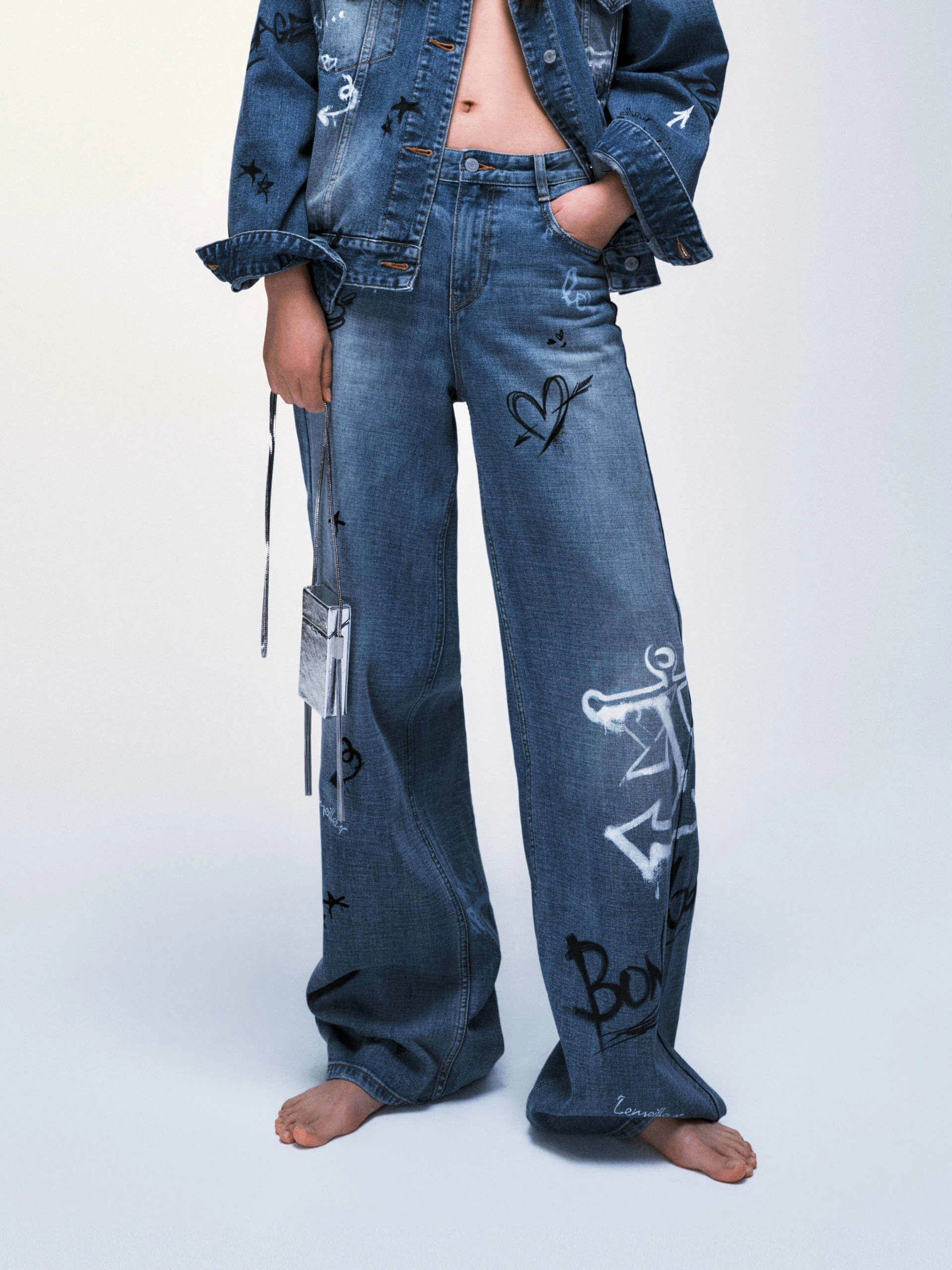 Graffiti Detail Straight Jeans Couple Look Eco Friendly