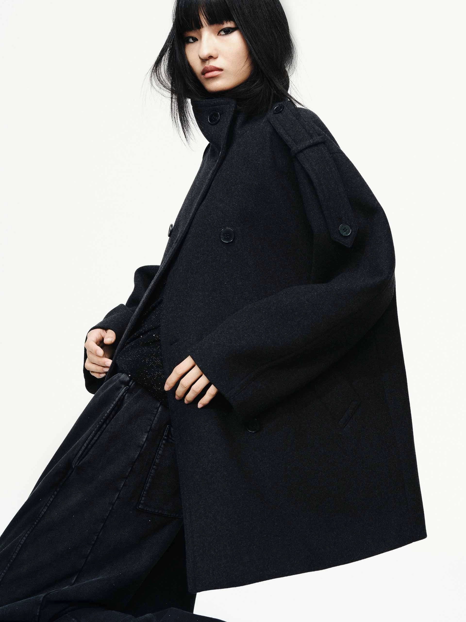 Minimal Aesthetic Water Resistant Design Double Breasted Wool Blend Coat