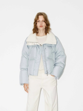 Wool Collar Short Down Jacket Laser Cut Airflow Vents Reinforced Shoulder Padding