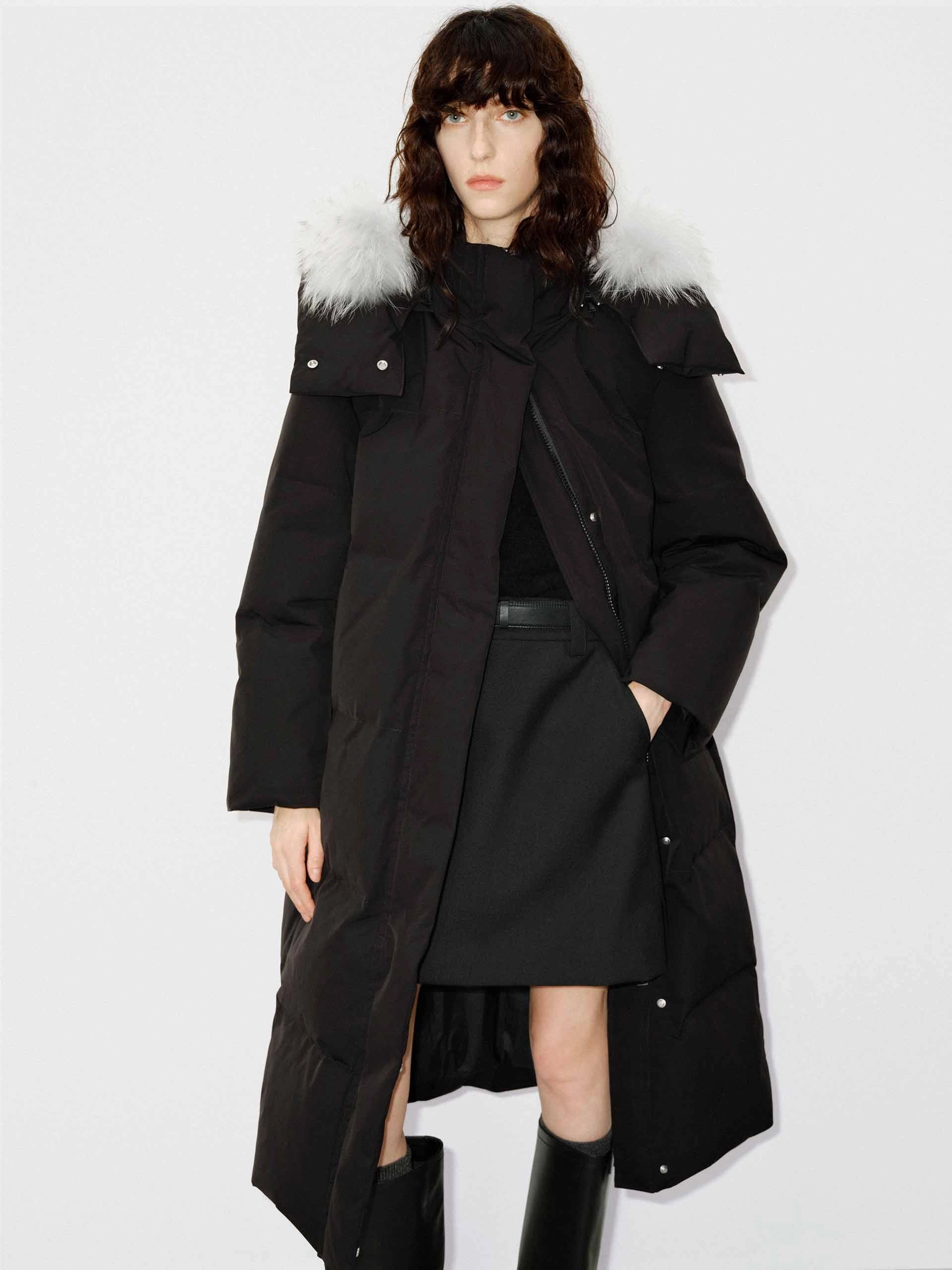 Packable Feature Anti Static Finish Funnel Neck Long Down Jacket