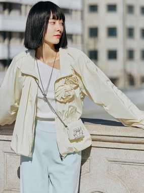 Textured Weave Rosebud Cropped Coat