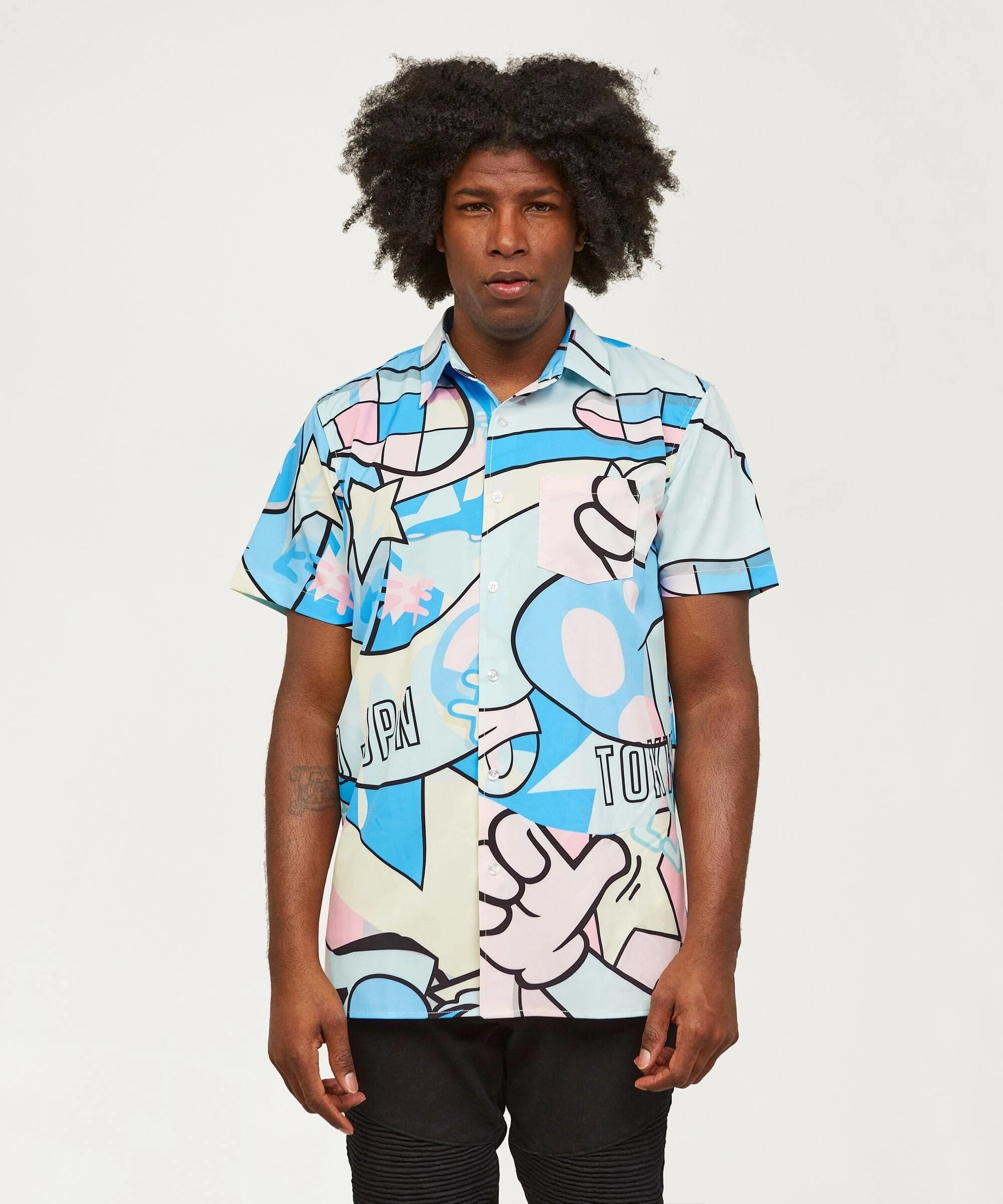 Trendy Look LowProfile Zipper Neo World Allover Print Short Sleeve Shirt