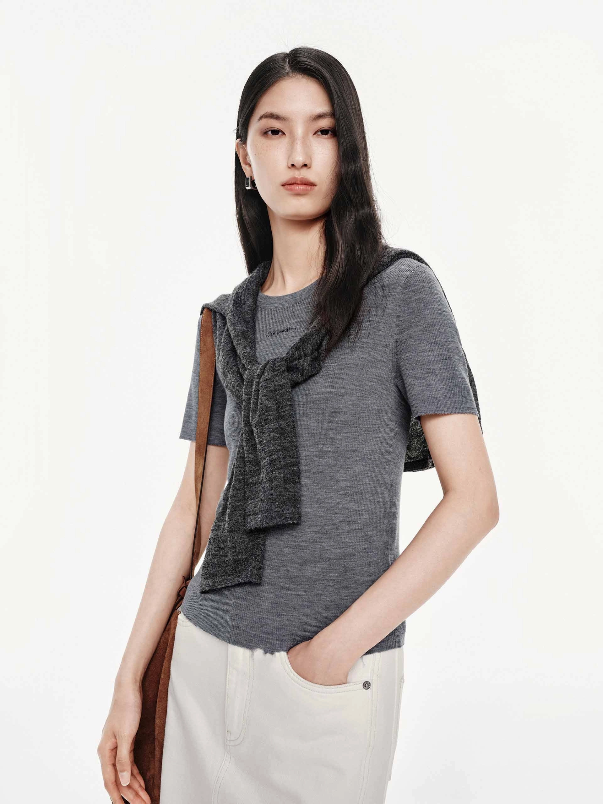 Raw Hem Crewneck Top Garment Washed Softness Durable Stitch Pattern