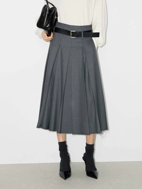 High Rise Design Raw Hem Pleated Skirt