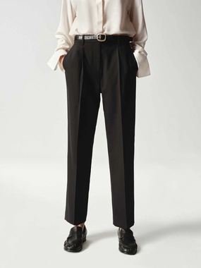 Core Cut Hip Friendly Pockets Straight Leg Ankle Pants