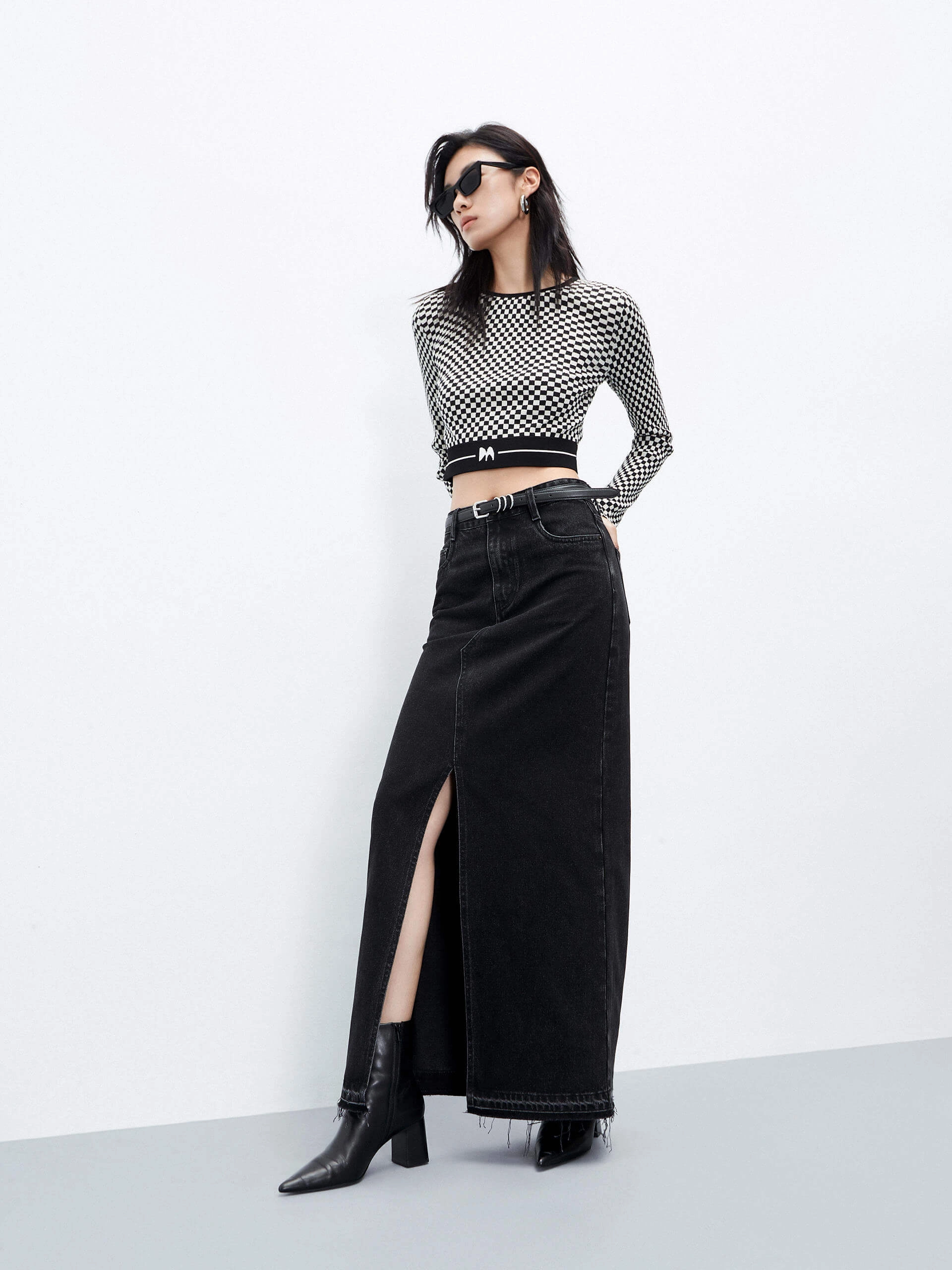 Relax Fit Cozy Waist Slit Denim Skirt in Cotton