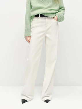 Smart Style Relaxed White Straight Jeans