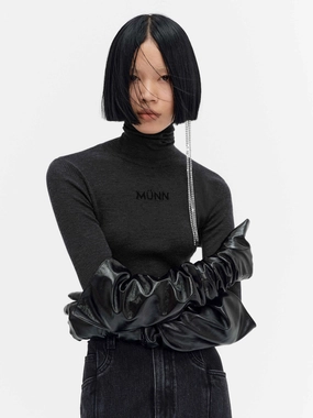 Merino Wool Turtleneck Top Light Fabric Breathable Linen Blend