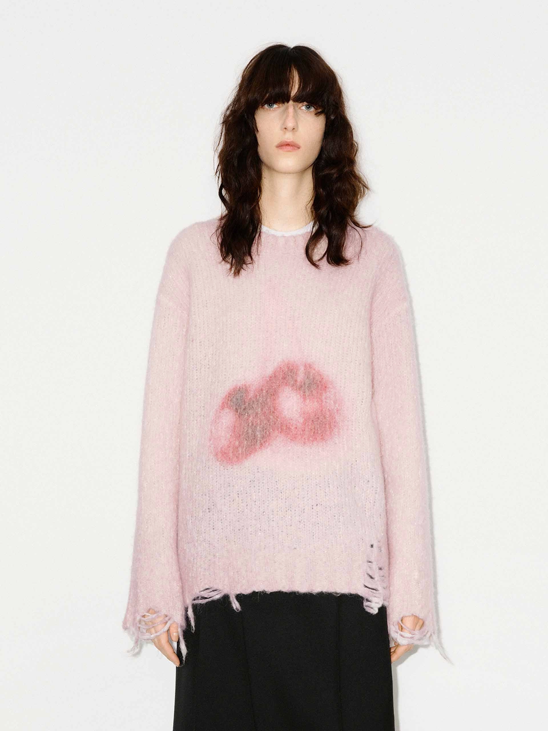 Ripped Detail Fluffy Sweater FadeResistant Finish
