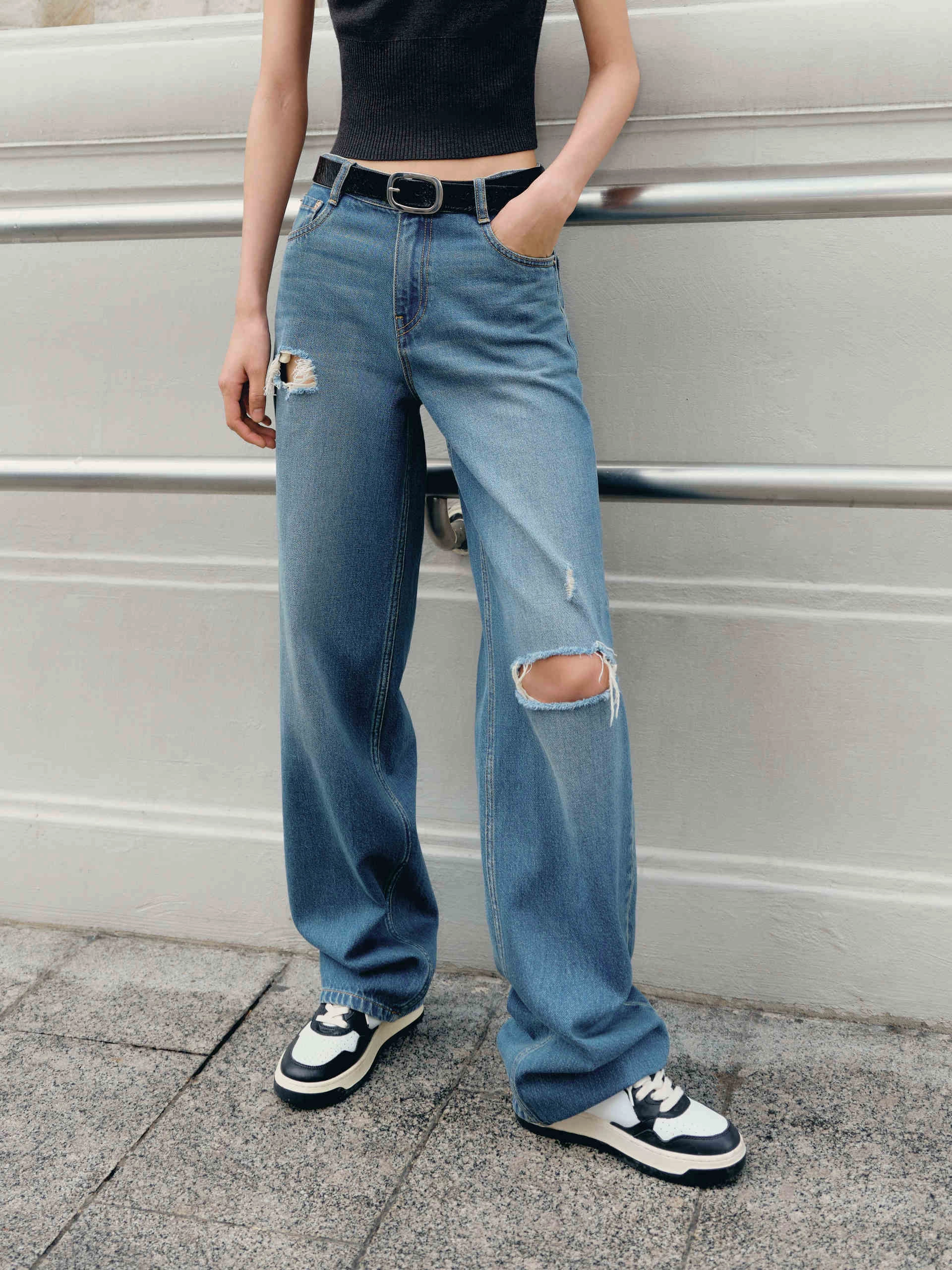 Smooth Loose Versatile Ripped Straight Cotton Jeans