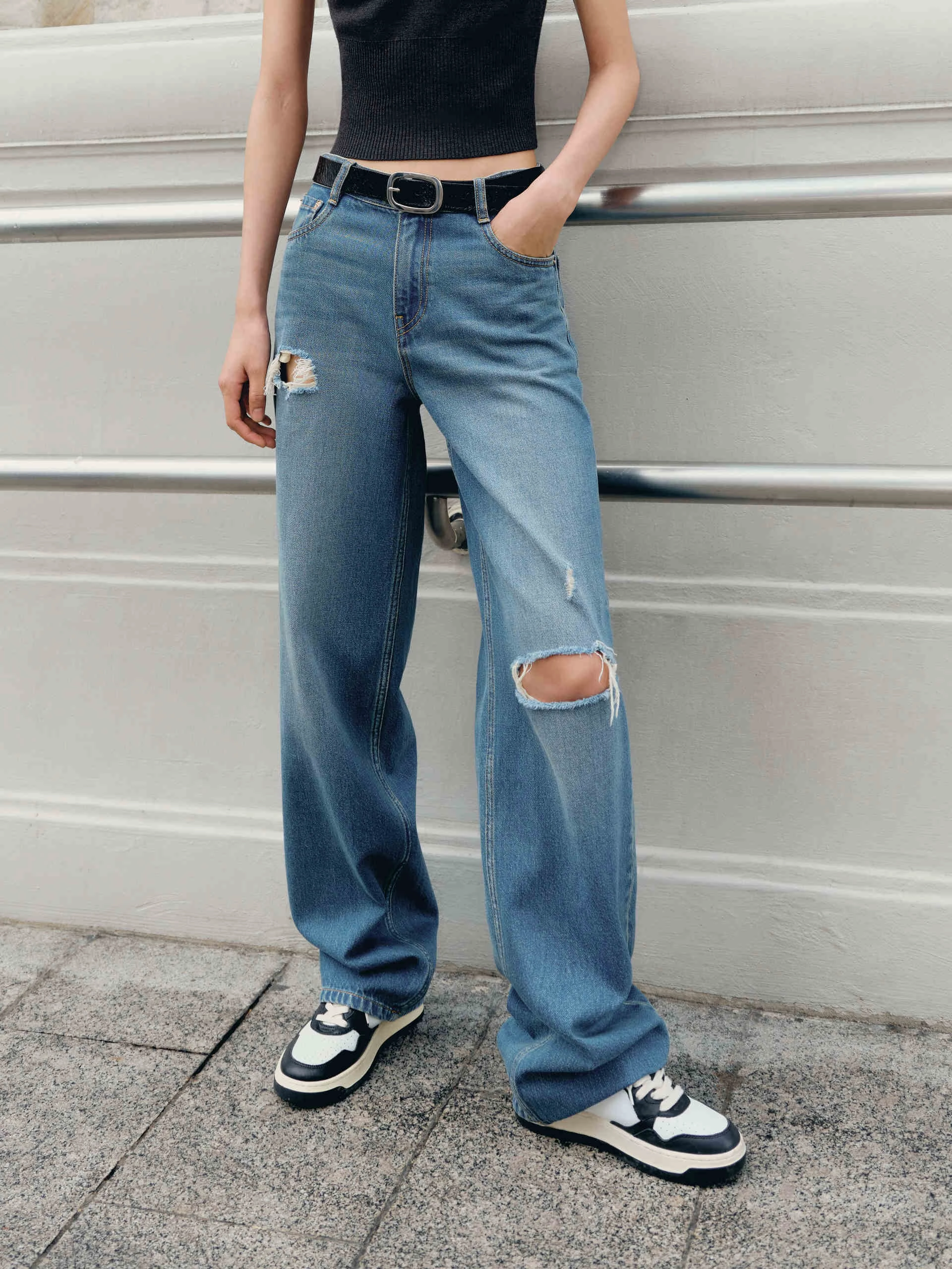 Family Style Casual Work Meeting All Round Wear Ripped Straight Cotton Jeans