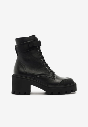 Cushioned Step Cold Weather Commuter Western Ride Sarah Bootie