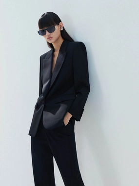 Satin Lapel Wool Blazer Weatherproof Shell Practical Design