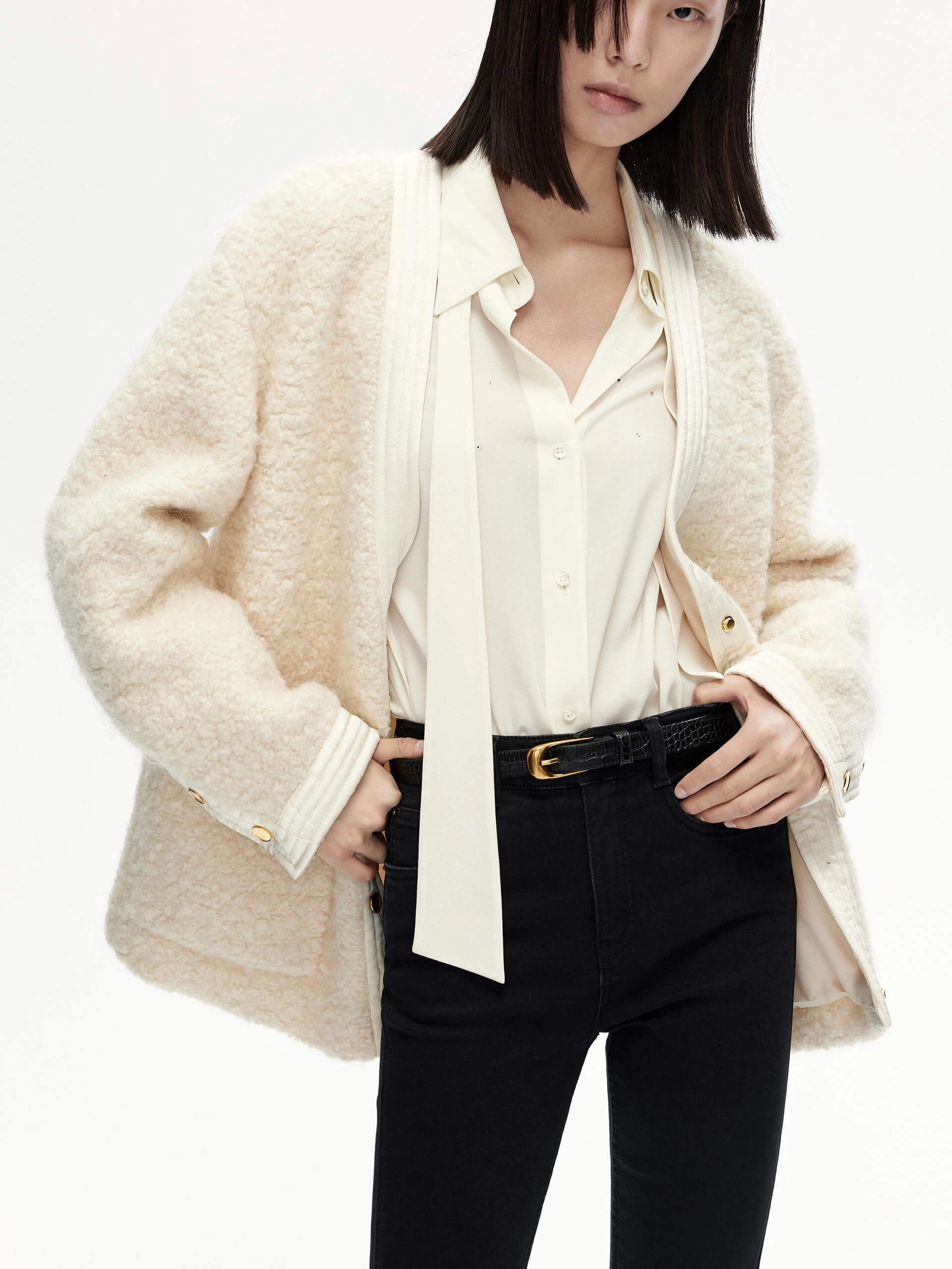 Full Zip Closure Articulated Elbows Satin Trimmed V-Neck Jacket