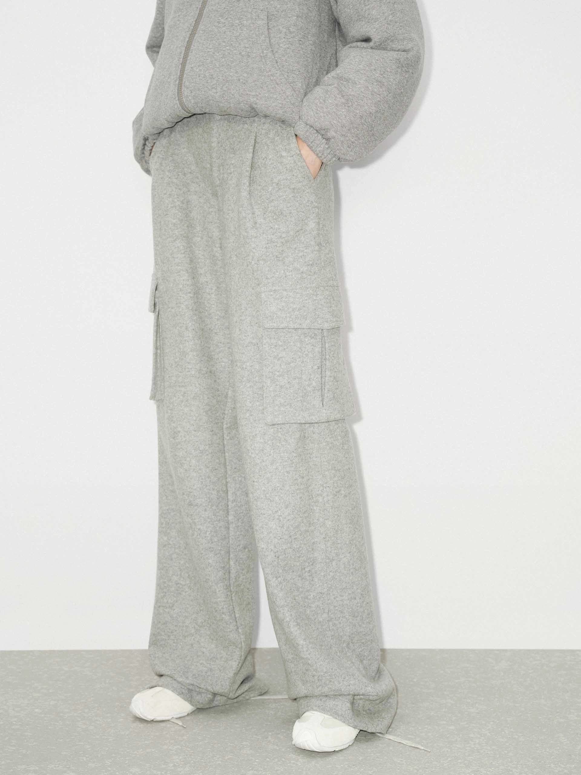 Quick Access Cargo Pocket Wide Leg Pants