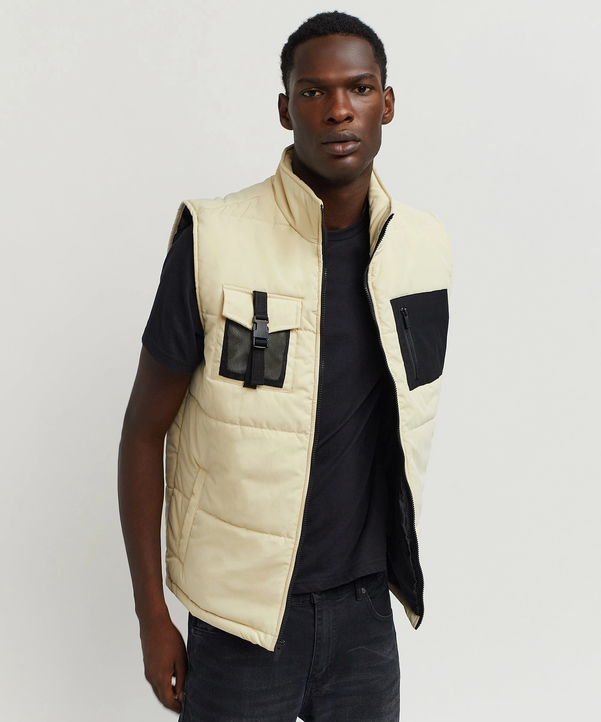 Simple Layers Clean Fit Design Associate Utility Vest - Taupe