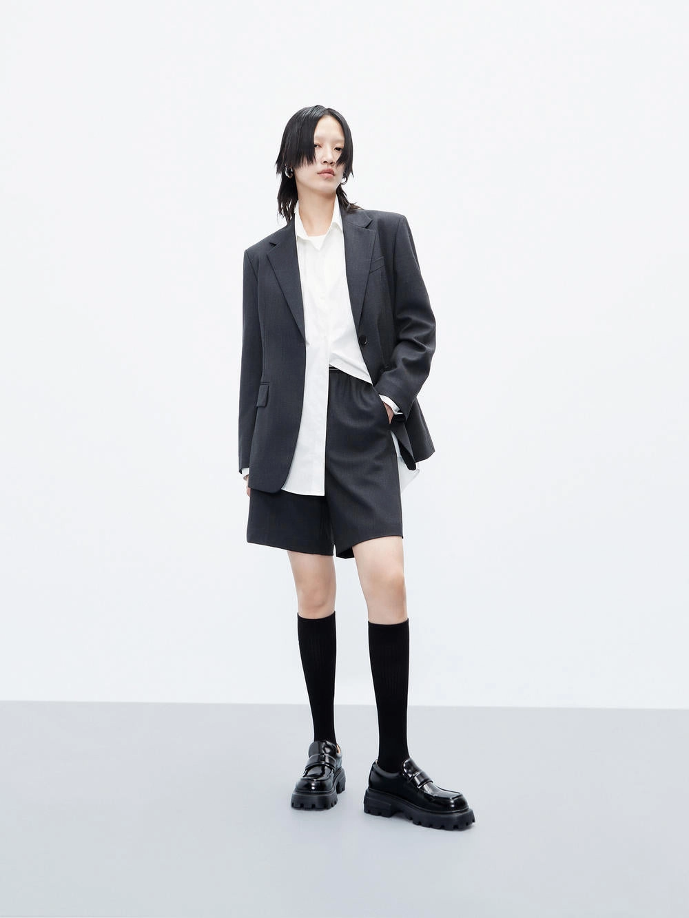 Stretchable Fabric Belt Detail Tailored Blazer