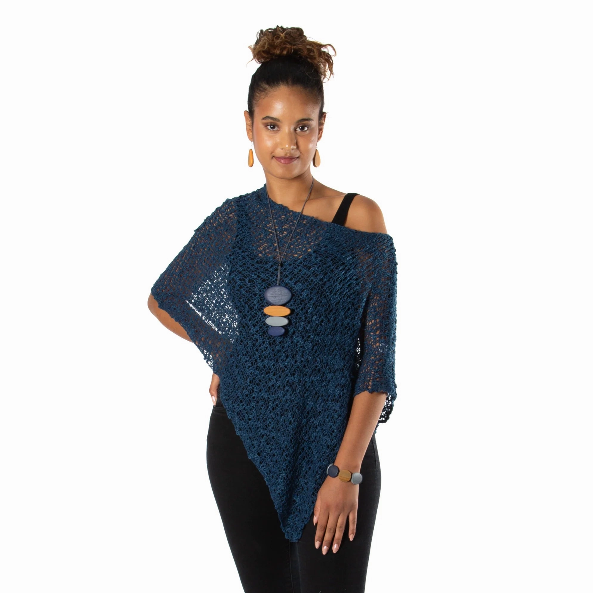 Minimalist Collar Short Popcorn Knit Poncho
