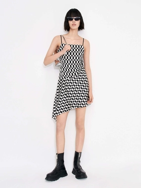 Side Pleated Checked Dress Light Elegance Shiny surface