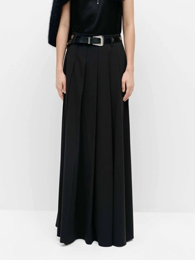 Reinforced Stitching Light Reflective Details Side Slit Maxi Skirt