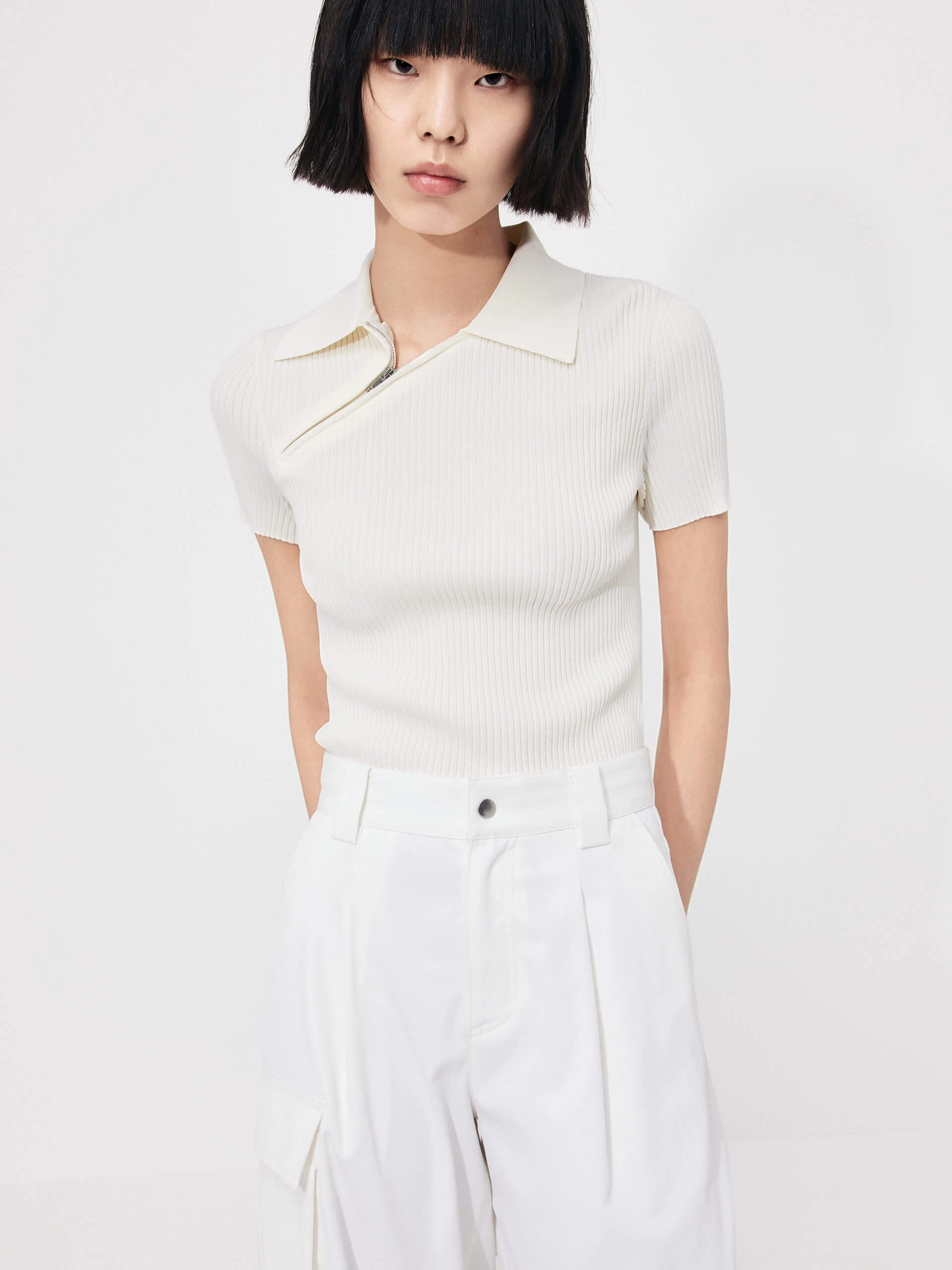 Microfiber Material Oversized Collar Slanted Placket Rib Top
