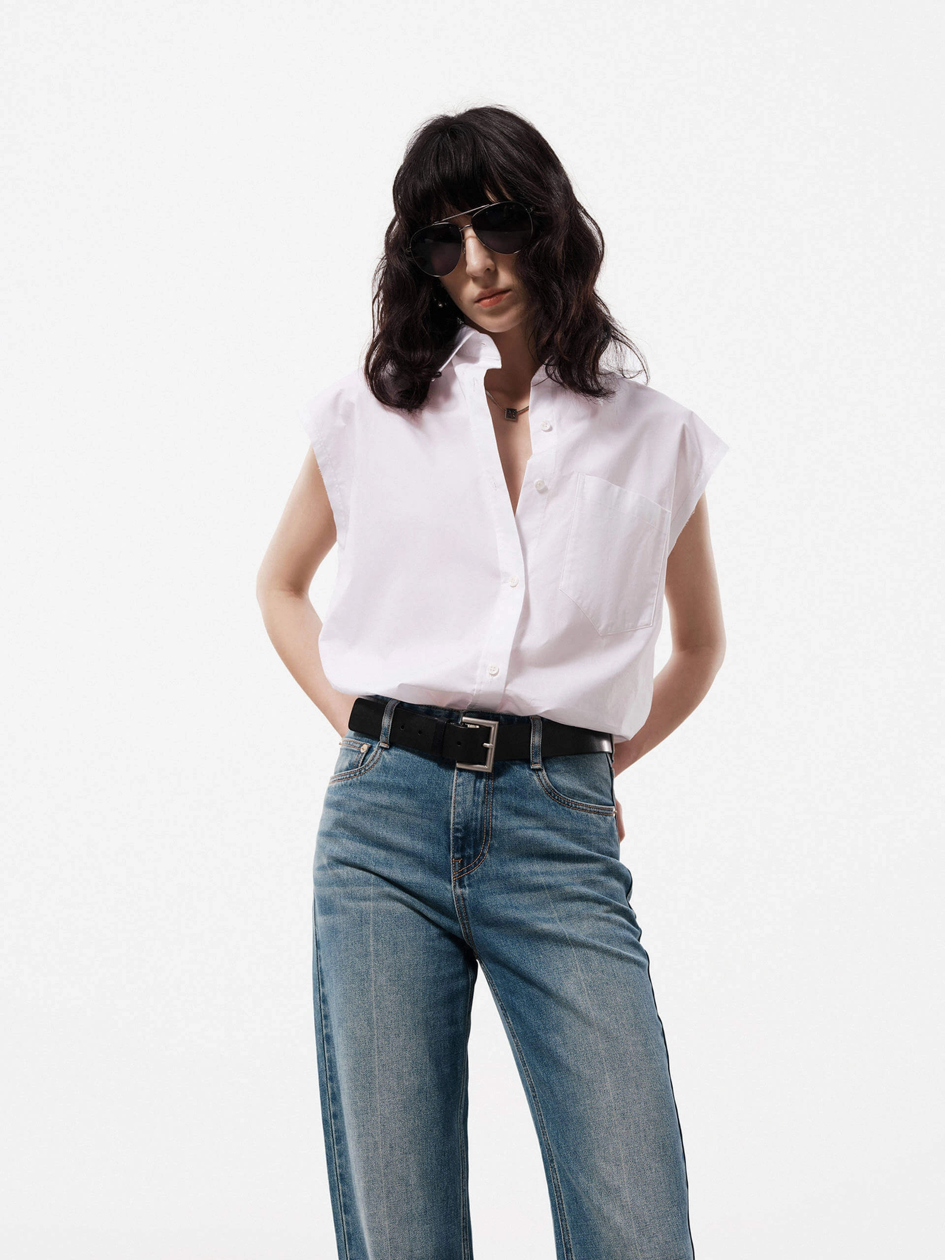 Durable Hem Stitching Flexible Ribbed Cuffs Sleeveless Cotton Shirt
