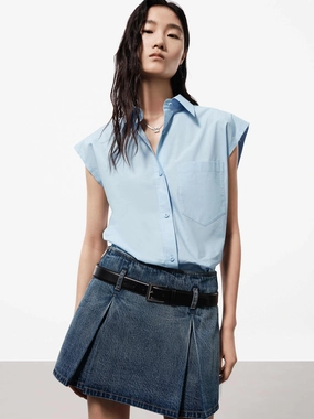 Relaxed Look Sleeveless Cotton Shirt