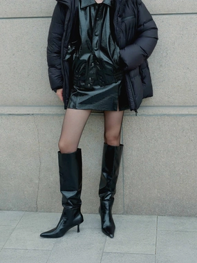 Flex Wear Design Slit Detail Leather Skirt