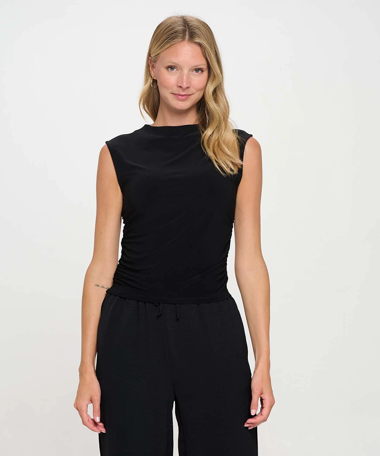 Slouch Tank Thermochromic Color Shift Tech