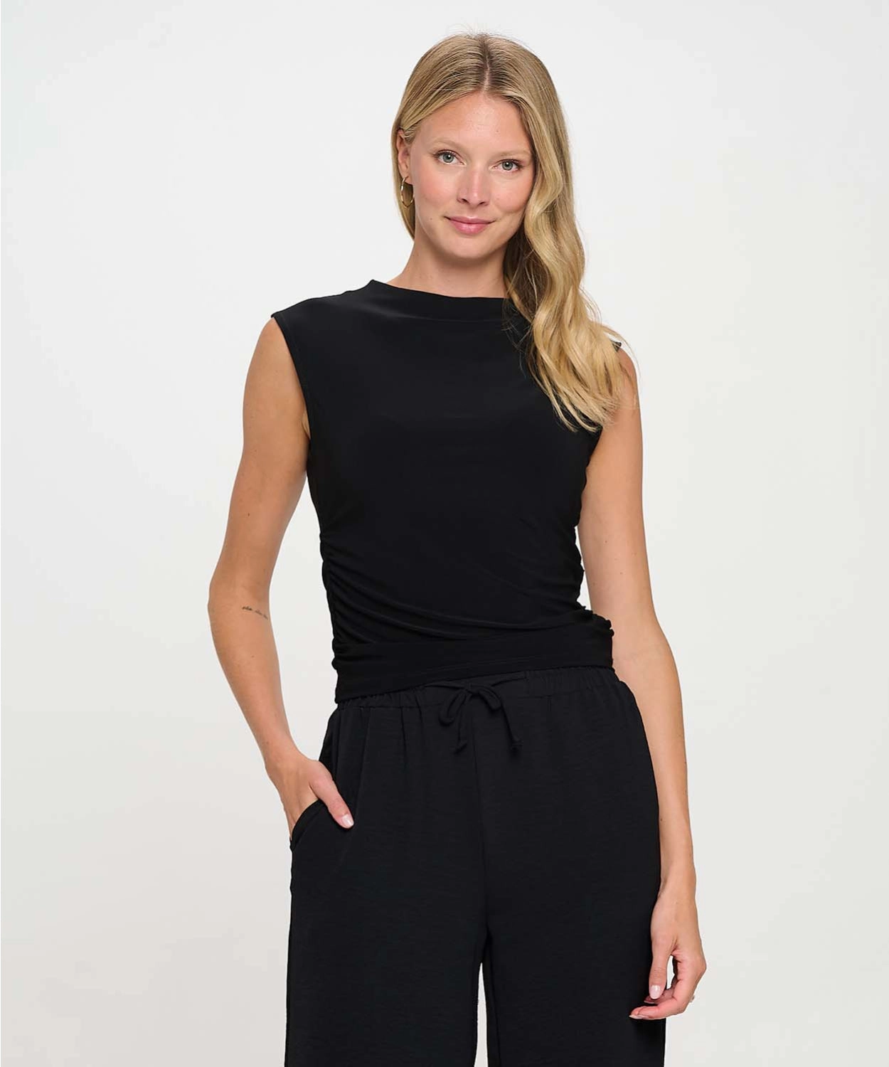 Ribbed Trim Details Slouch Tank