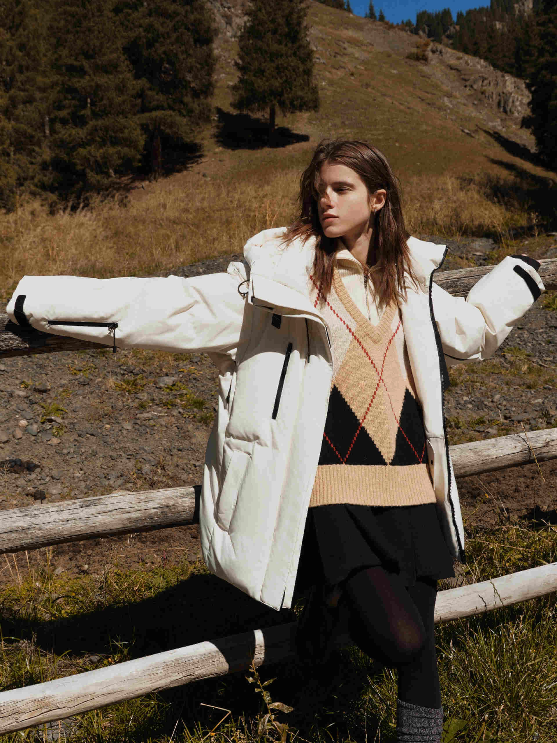 Argyle Check Knitted Vest Bonded Seam Technique Oversized Silhouette