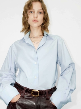 Adjustable Cuff System Button Closure Cotton Shirt