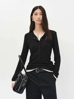 Ergonomic Pattern Design Reflective Detailing Layered Detail Fitted Top