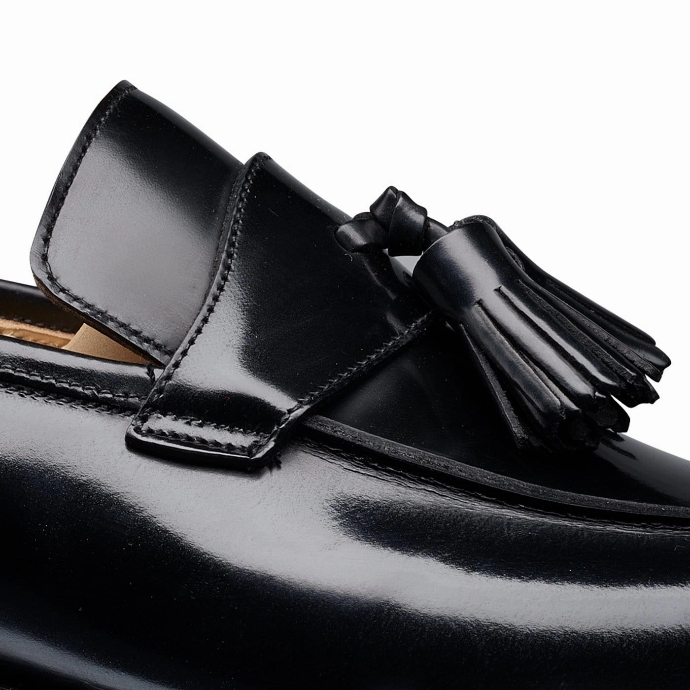 Sophie 2 Black Boned Calf Train Step Practical Design