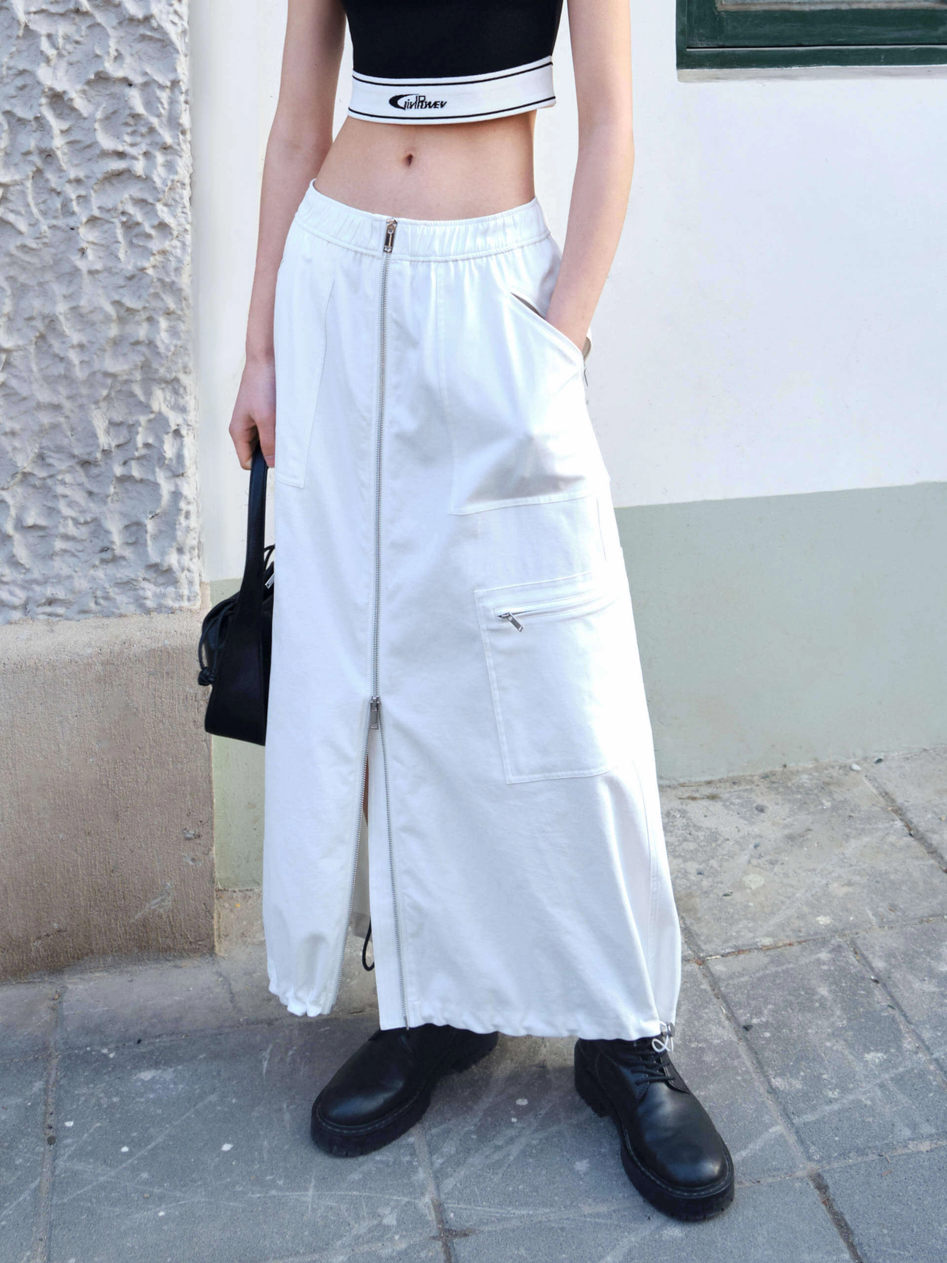 Odor Resistant Treatment Quick Drying Front Zipper Elastic Waist Skirt