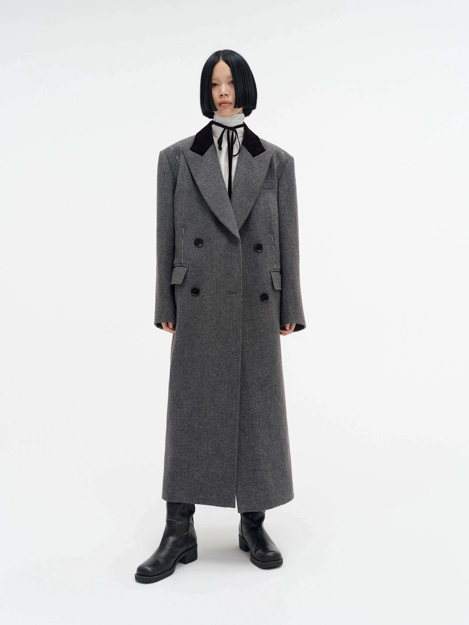 Straight Cut Wool Overcoat Timeless Fit Style