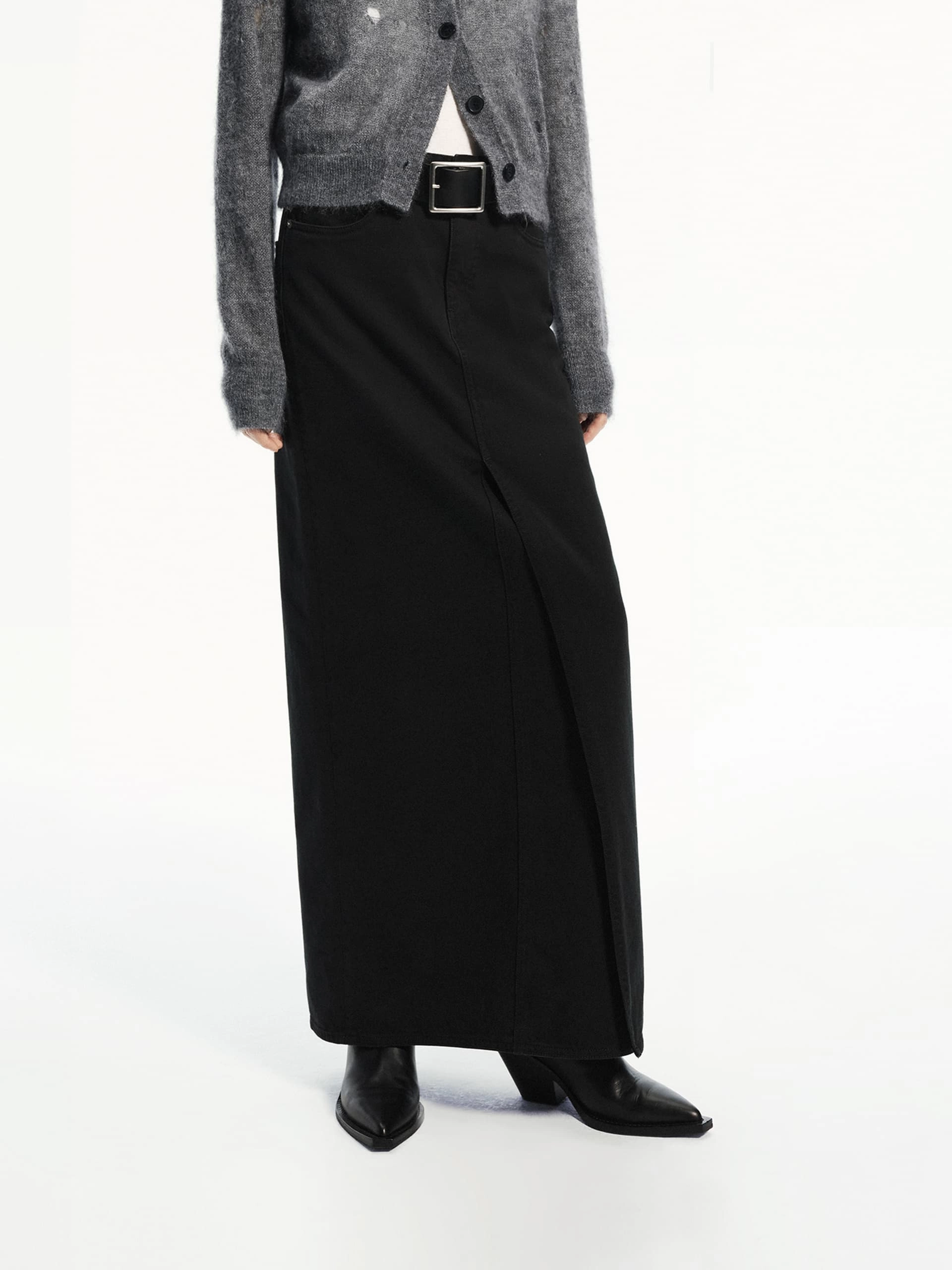 Fit Freedom Straight Denim Slit Skirt