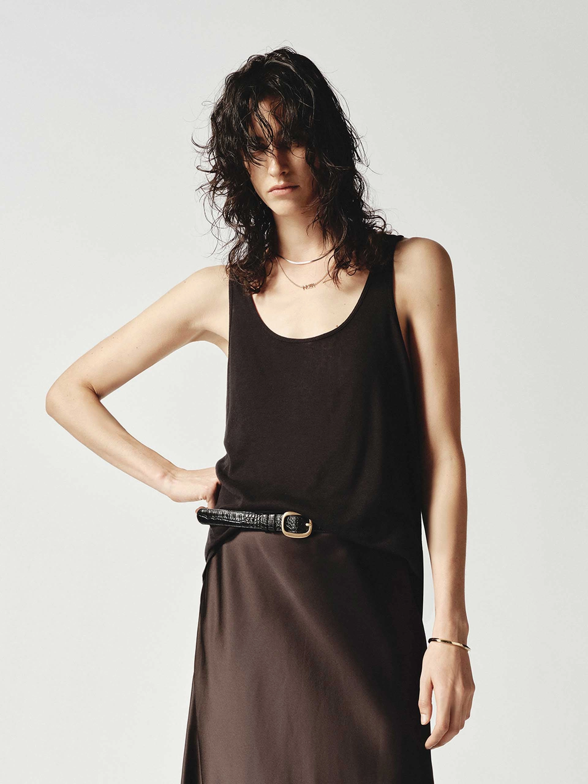 Wool Blend Lightweight Tank Minimalist Stitching Compact Thermal Insulation