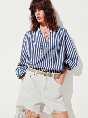 Rolled Hem Finish Airflow Optimized Weave Stripe V-neck Blouse