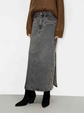Performance Support Comfy Look Denim Back Slit Skirt