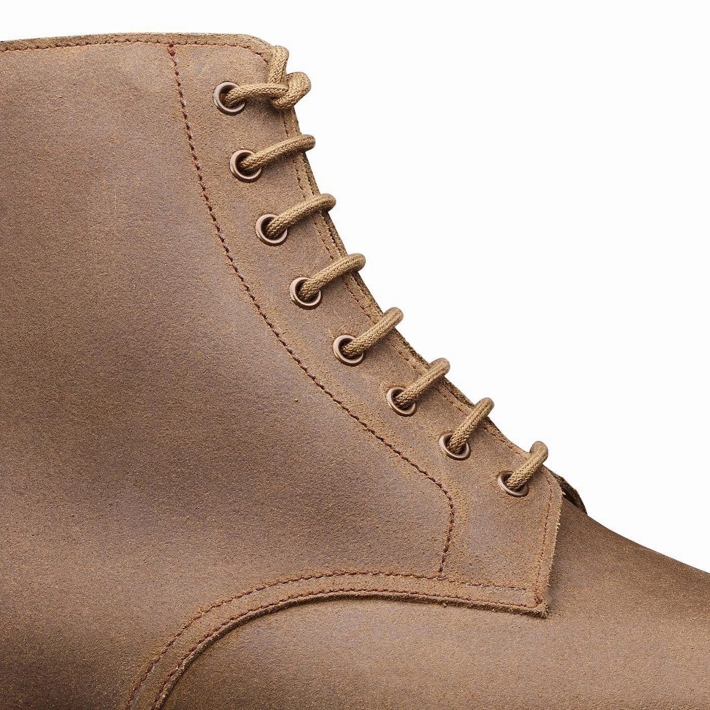understated look Kelso Natural Rough-Out Suede
