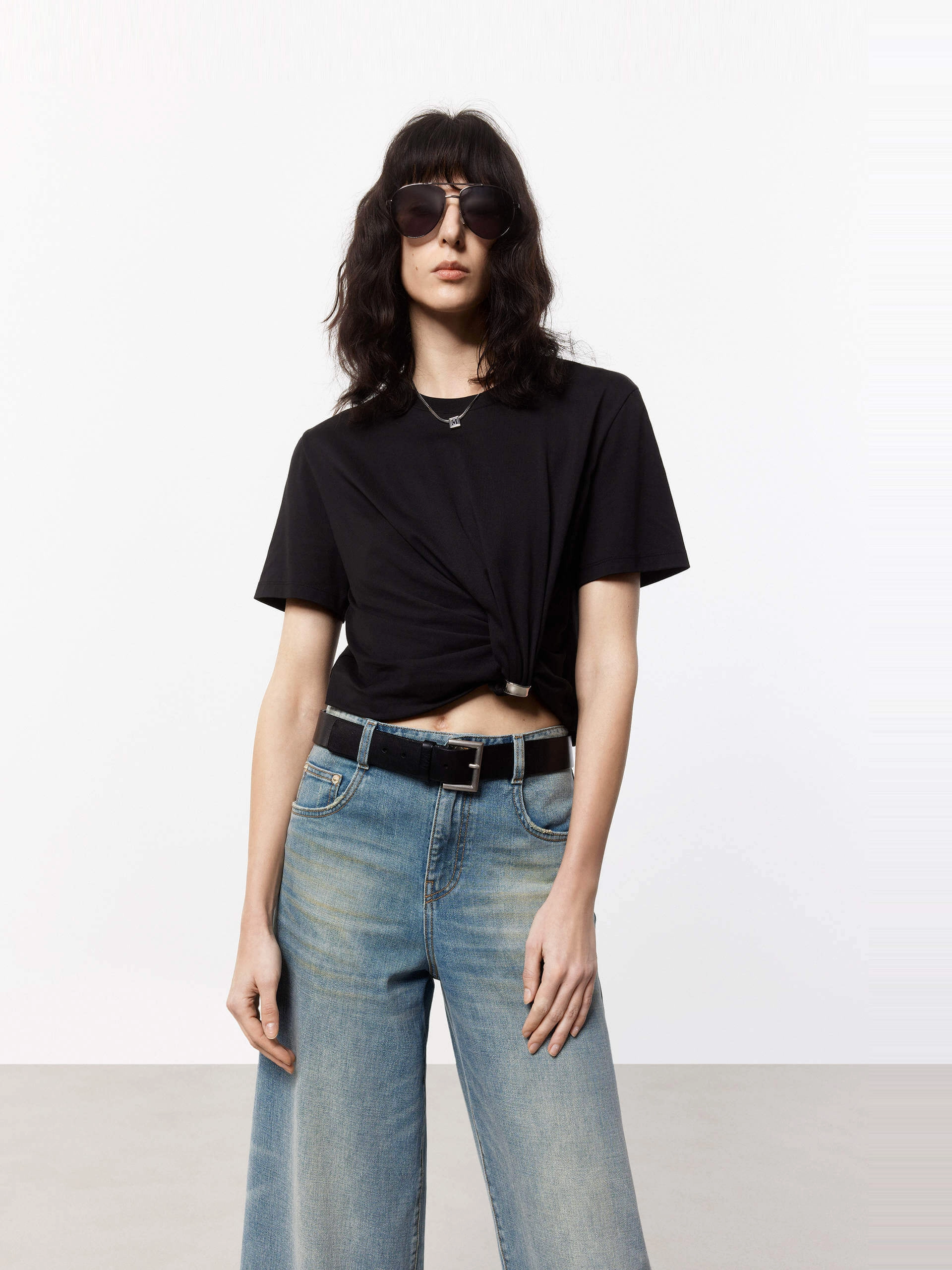 Twist Detail Cotton T-shirt Thermal Regulation Fabric