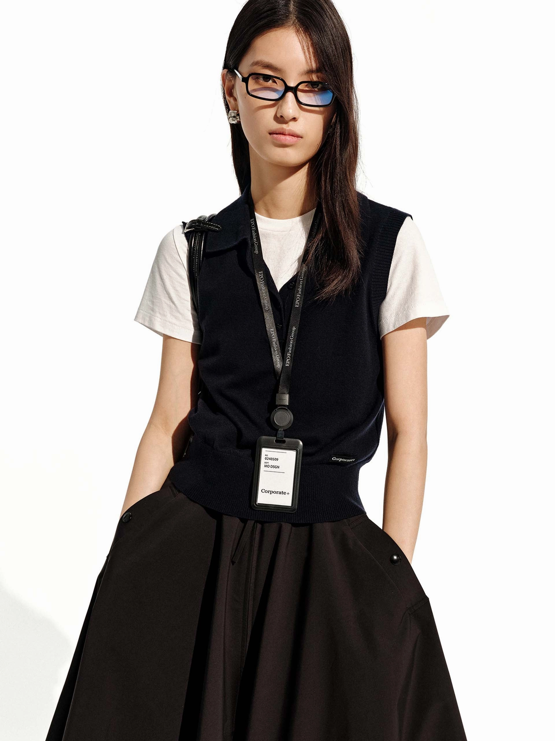 Layered Neckline Details Lapel Collar Wool Knit Vest